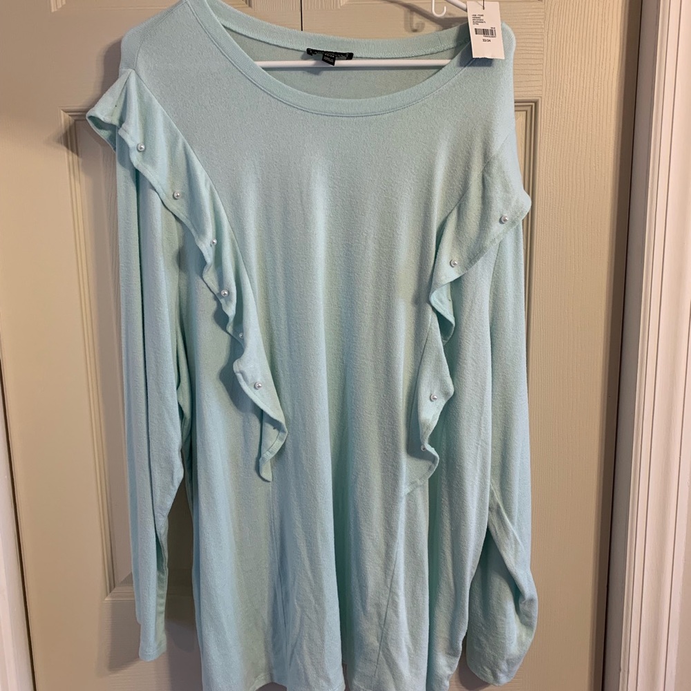 GORGEOUS sweater - tons of detail! Stunning!